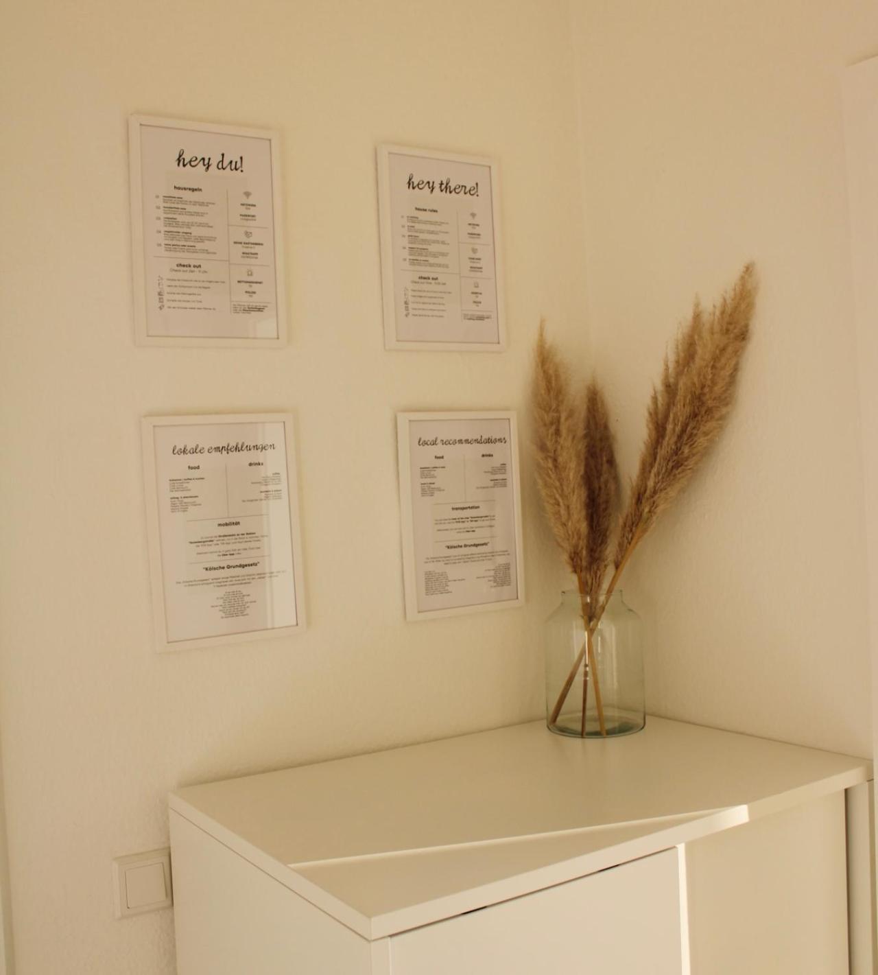 Schoenes Apartment Mit Parkplatz & 24H Checkin ケルン エクステリア 写真